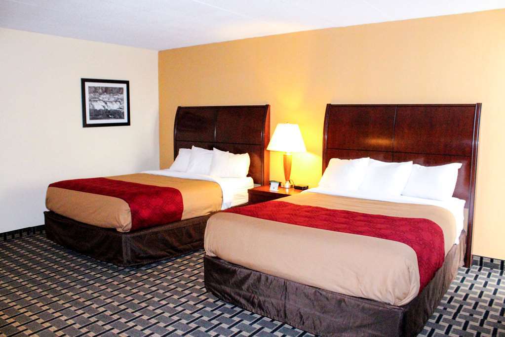 Econo Lodge Inn & Suites Брукингс Стая снимка